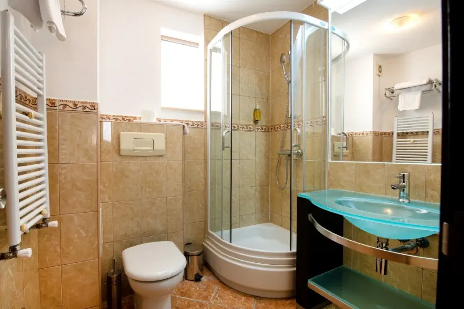 Hotel Duke Armeneasca