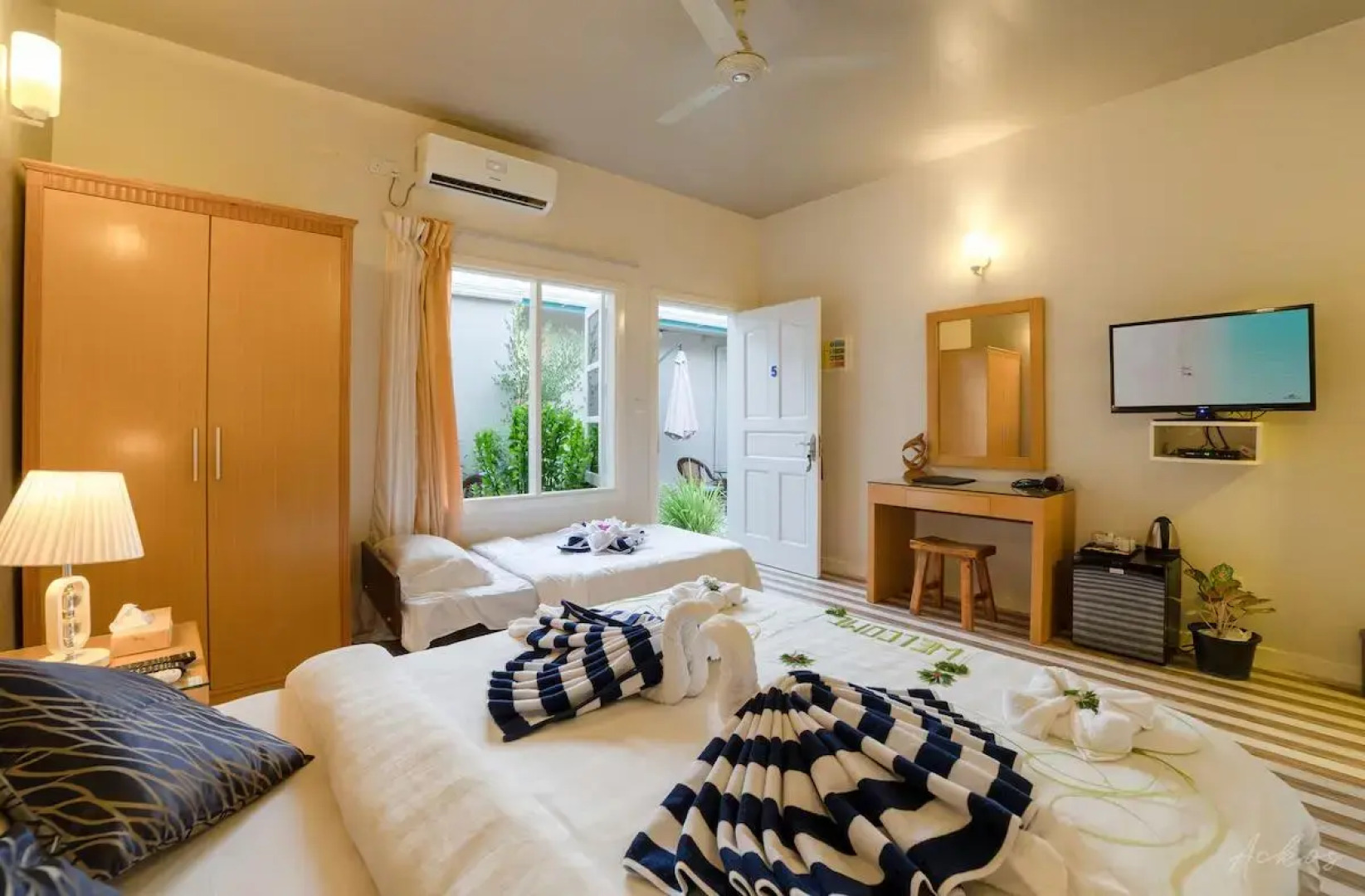 Starry Night At Ukulhas