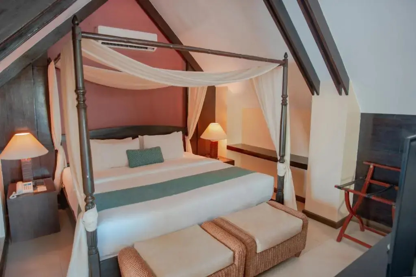 Boracay Mandarin Island Hotel