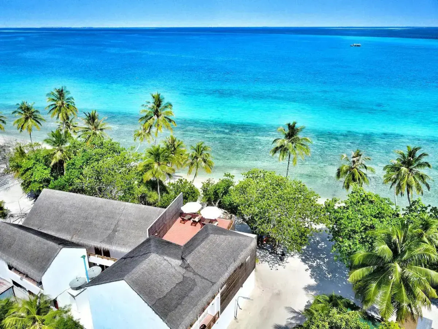Athiri Beach Maldives