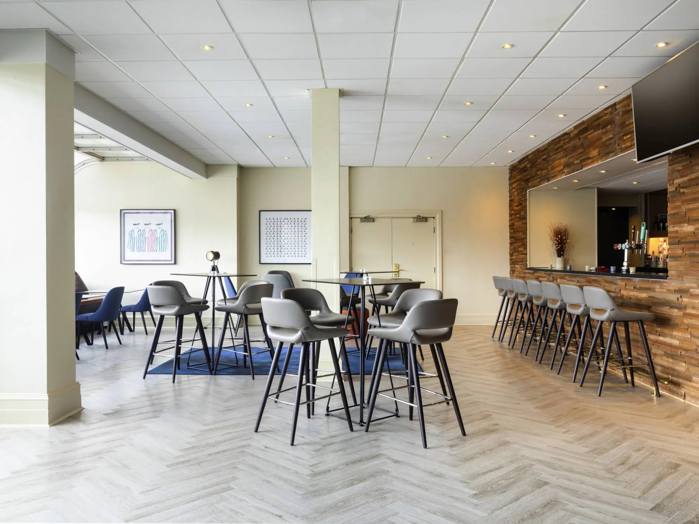 Отель Mercure Bedford Centre Hotel (ex Park Inn by Radisson Bedford)