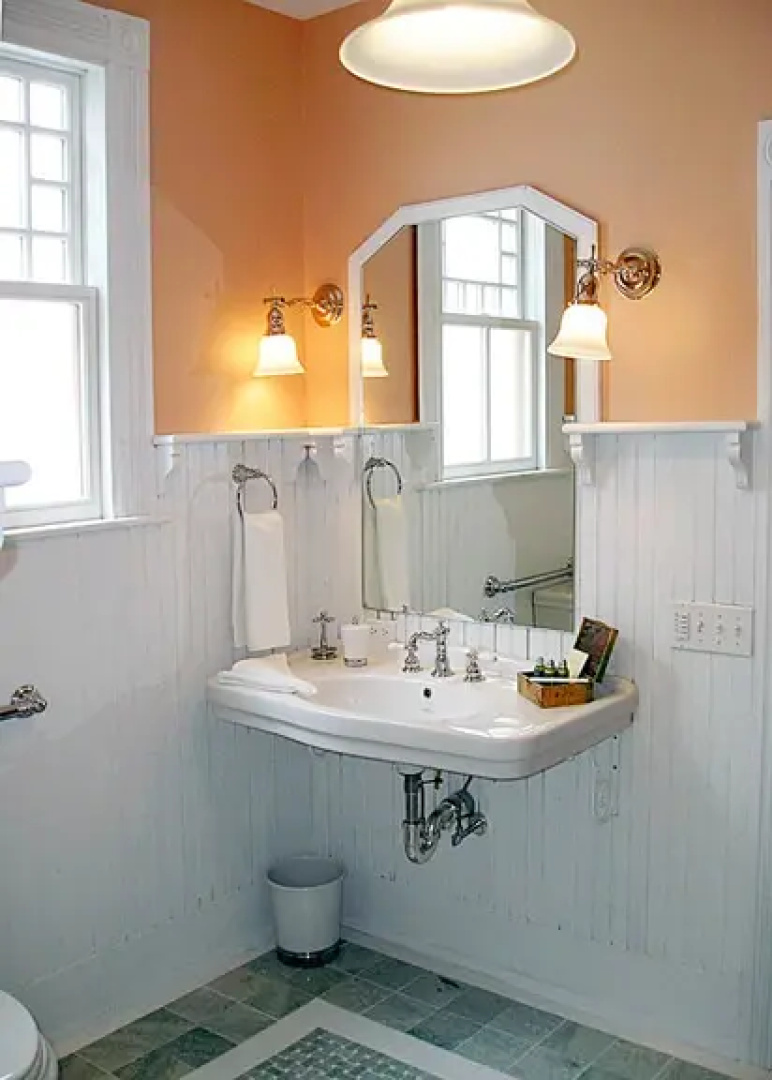 Williams Cottage Inn
