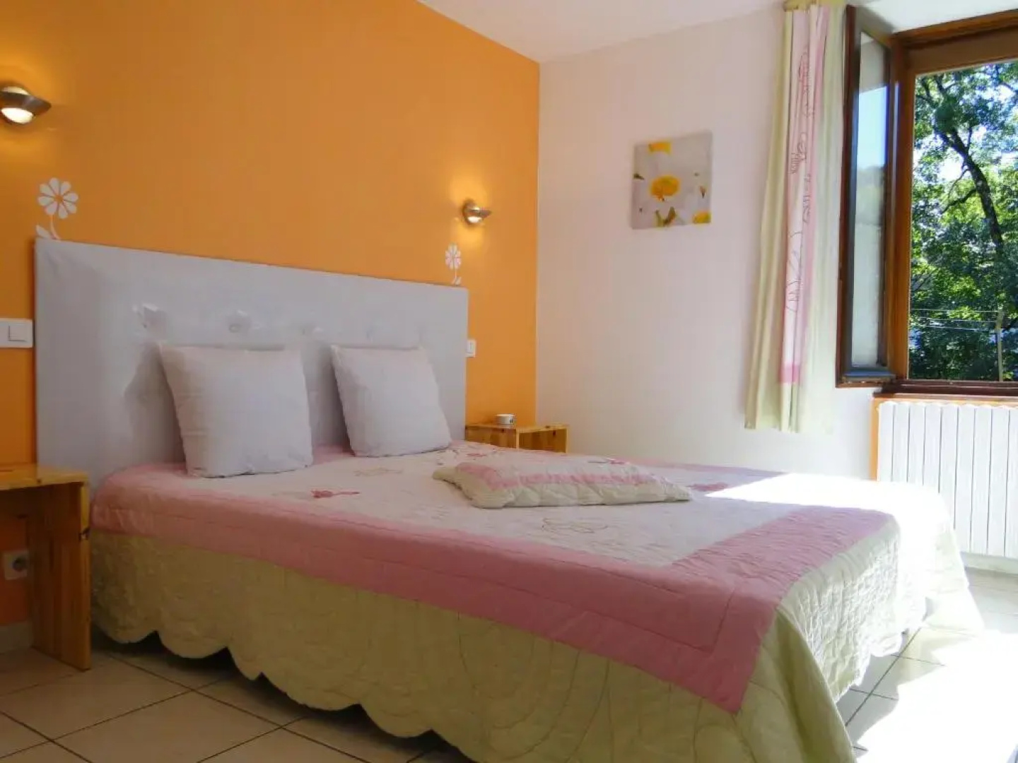 Gîte 295 Montagnes du Jura avec Spa et Sauna classé 3 étoiles