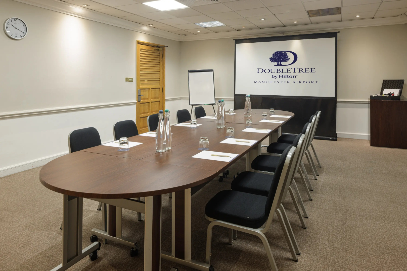 DoubleTree by Hilton Manchester Airport