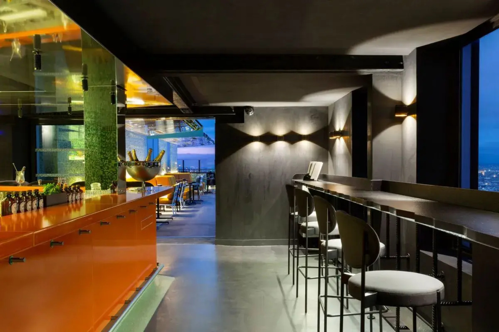 Pullman Paris Montparnasse Hotel