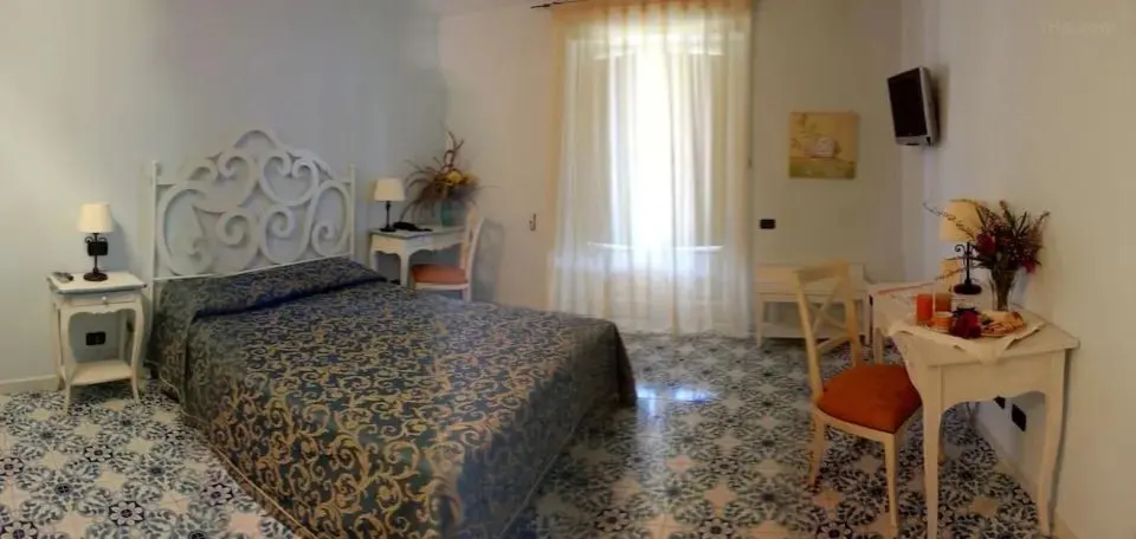 Hotel Bougainville