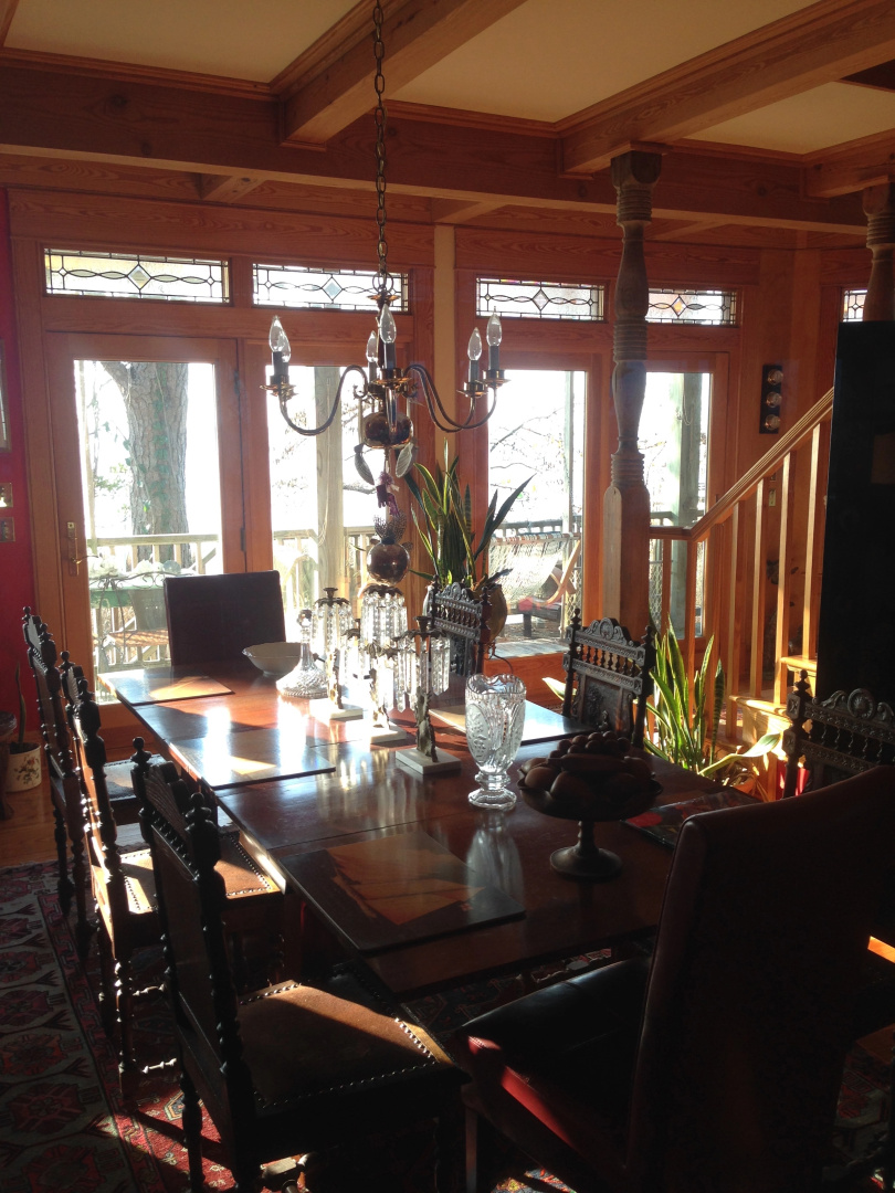 Cypress Moon Inn