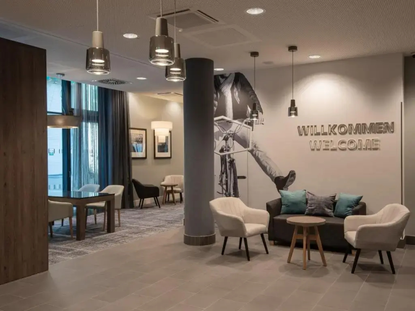 Hampton by Hilton Düsseldorf City Centre
