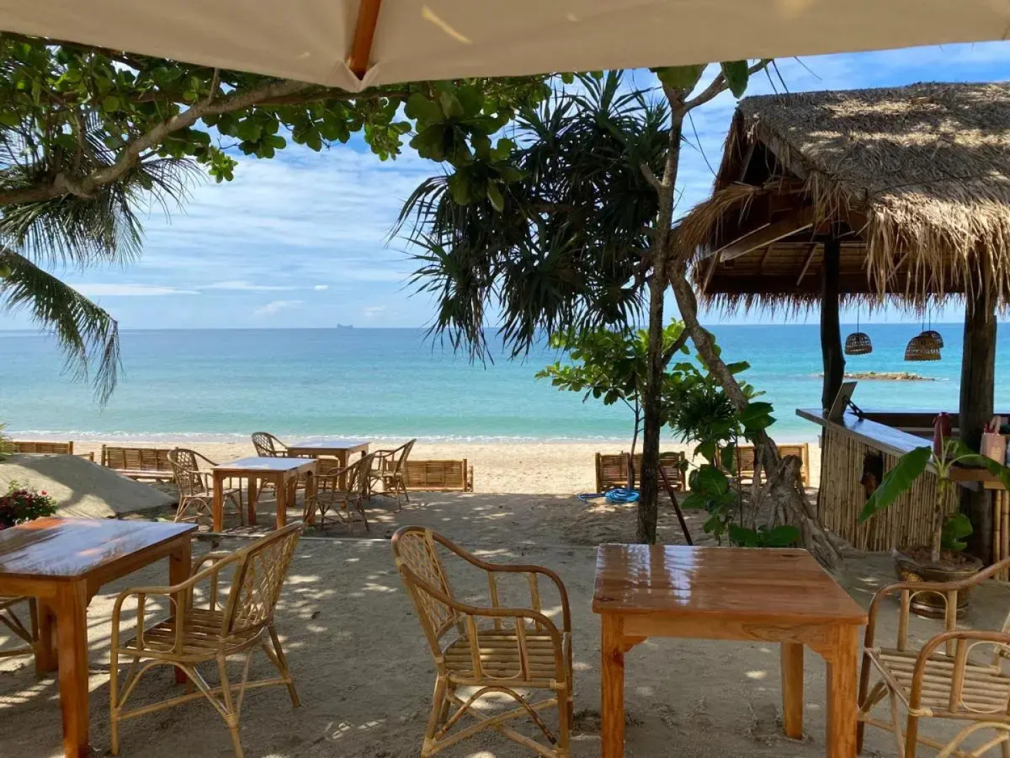 Курортный отель Lanta Palace Beach Resort and Spa
