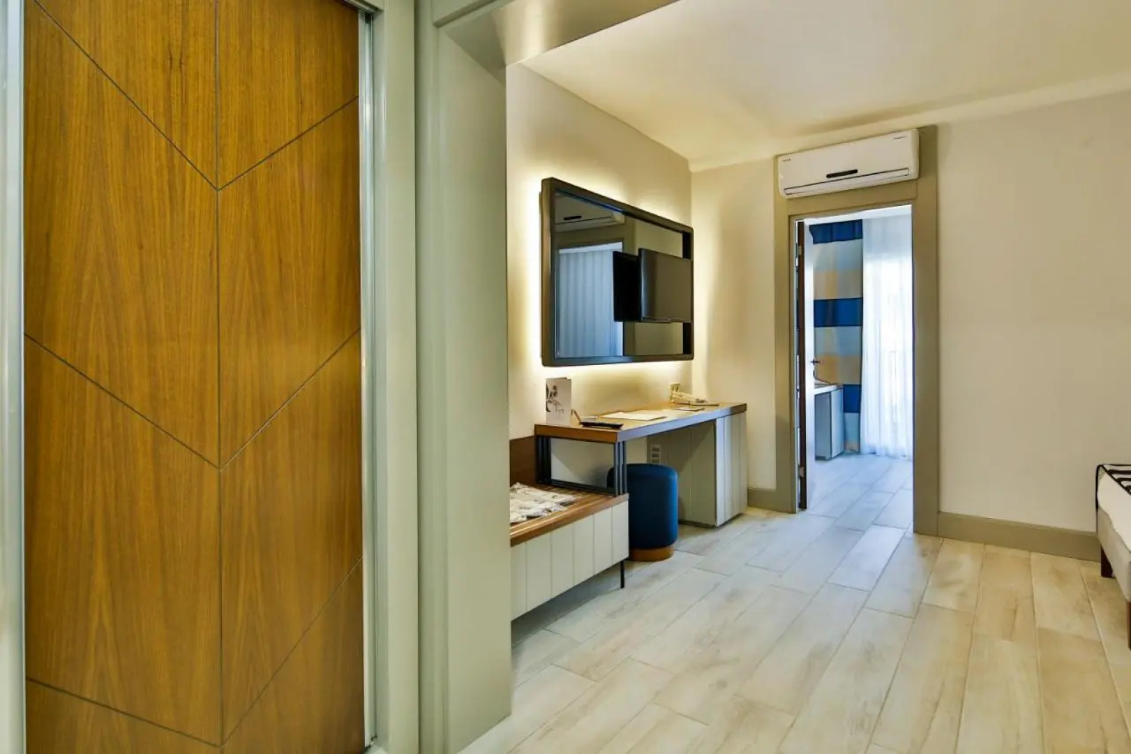 Crystal Flora Pearl Collection