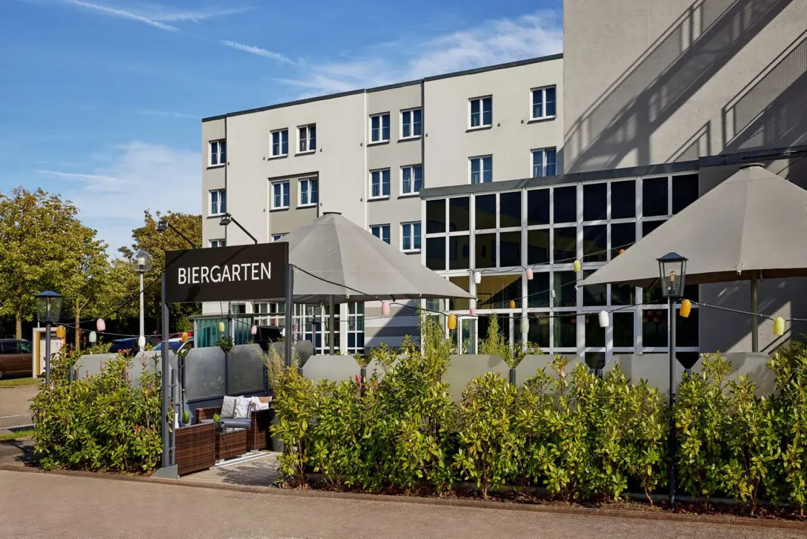 Отель Courtyard by Marriott Dortmund