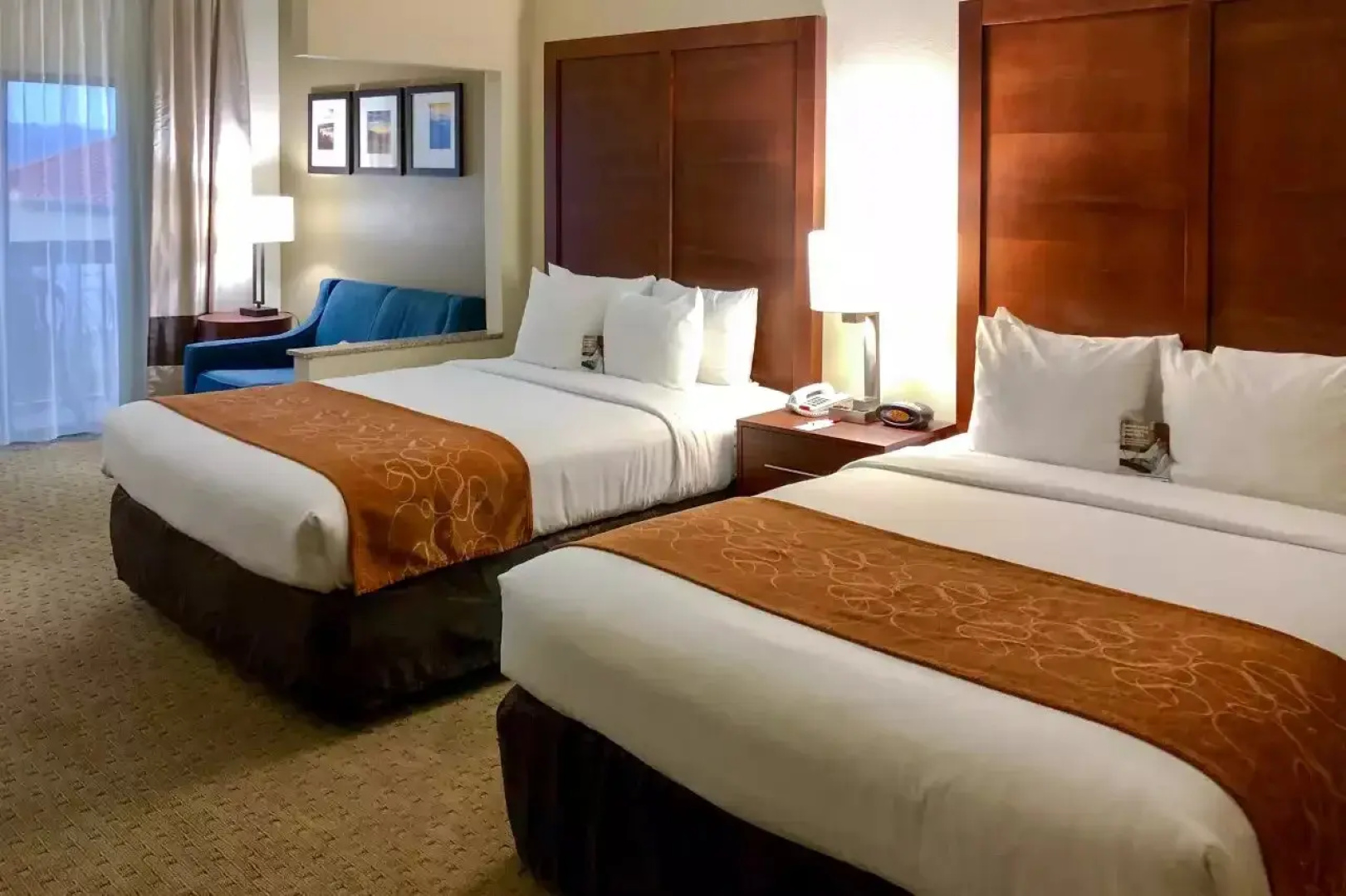 Vista Suites Hotel Near Island Drive Pigeon Forge