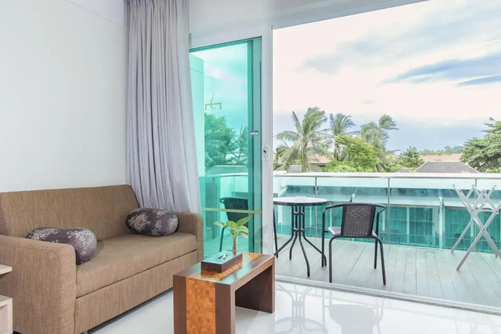 KC Beach Club & Pool Villas