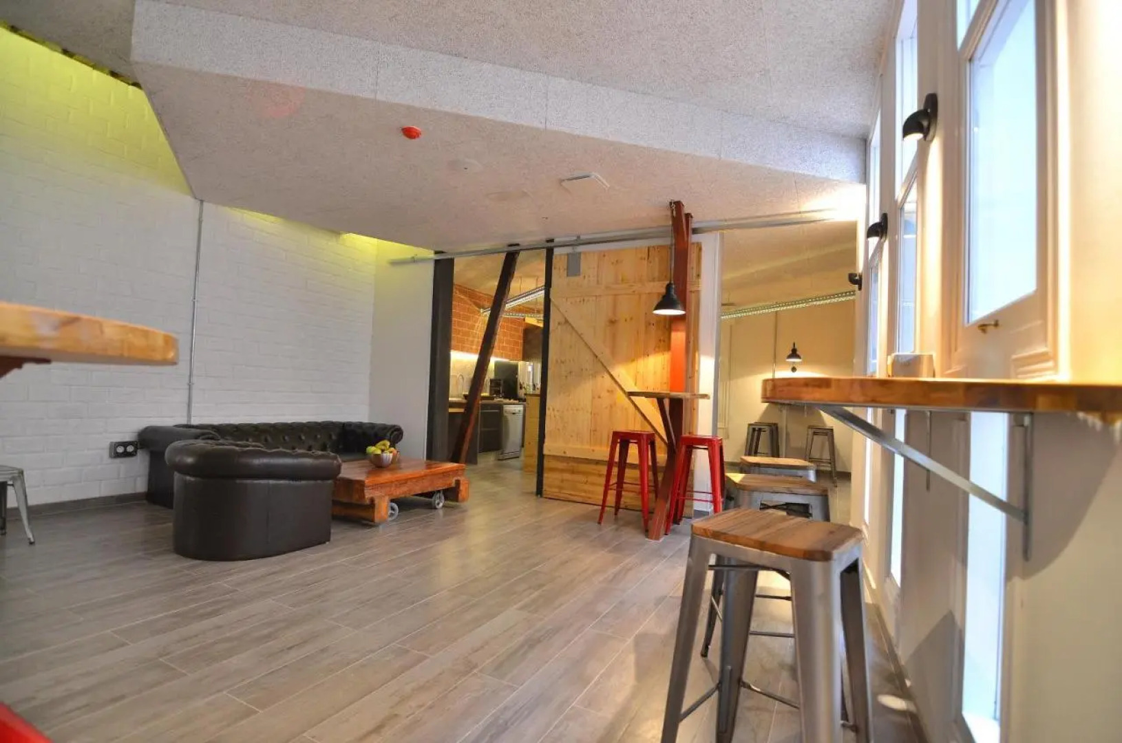 Хостел Far Home Atocha