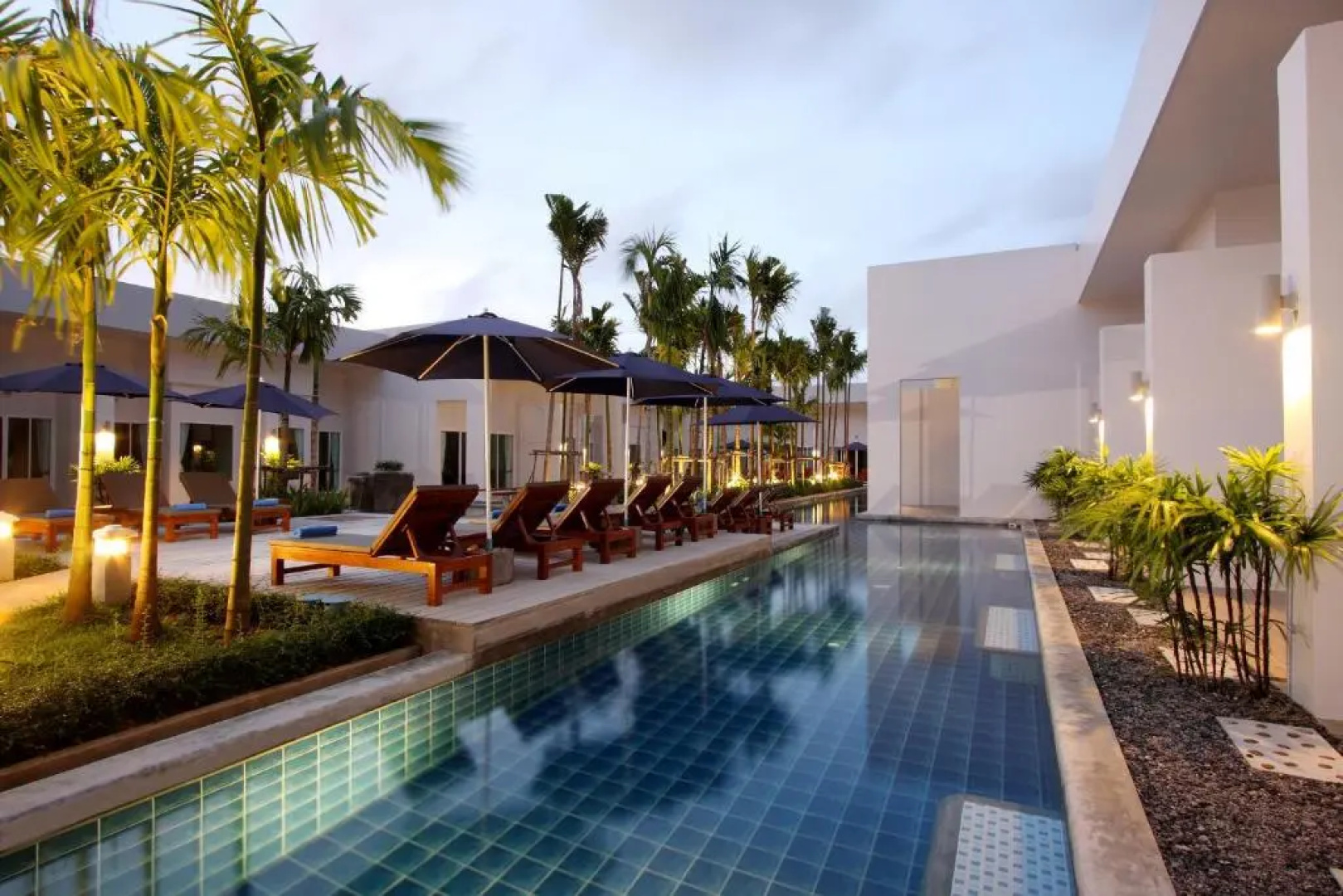 Blu Pine Villa & Pool Access