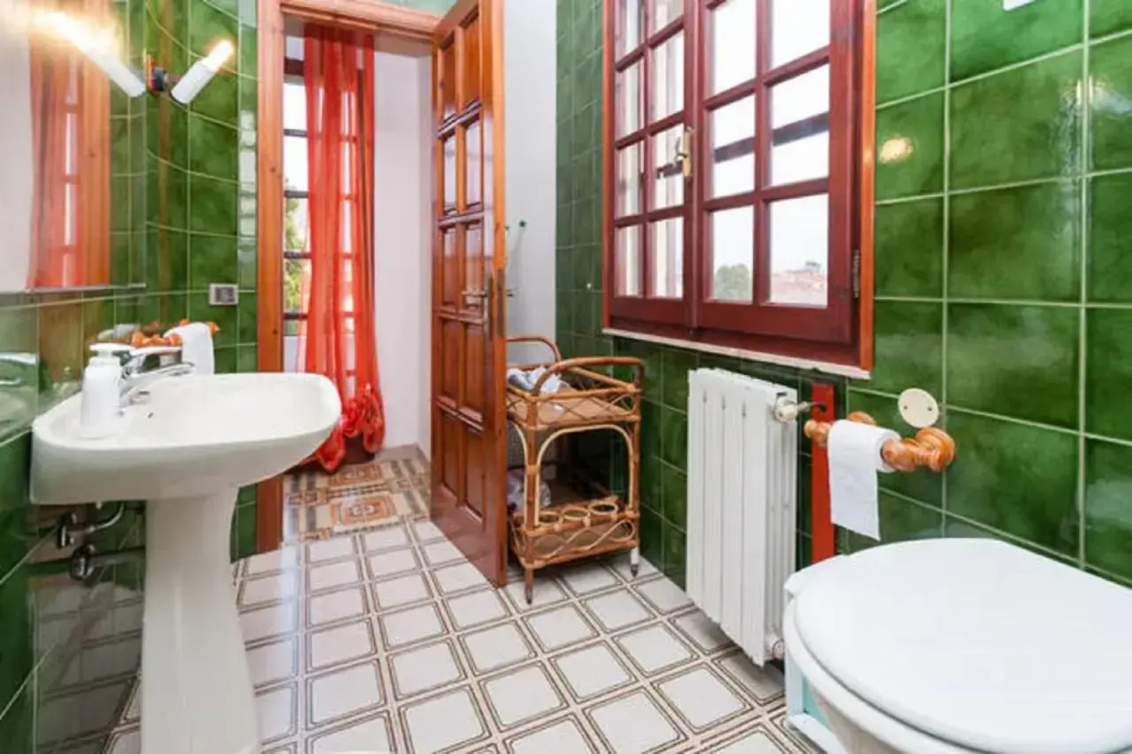 Spazioso Appartamento al Mare con Giardino