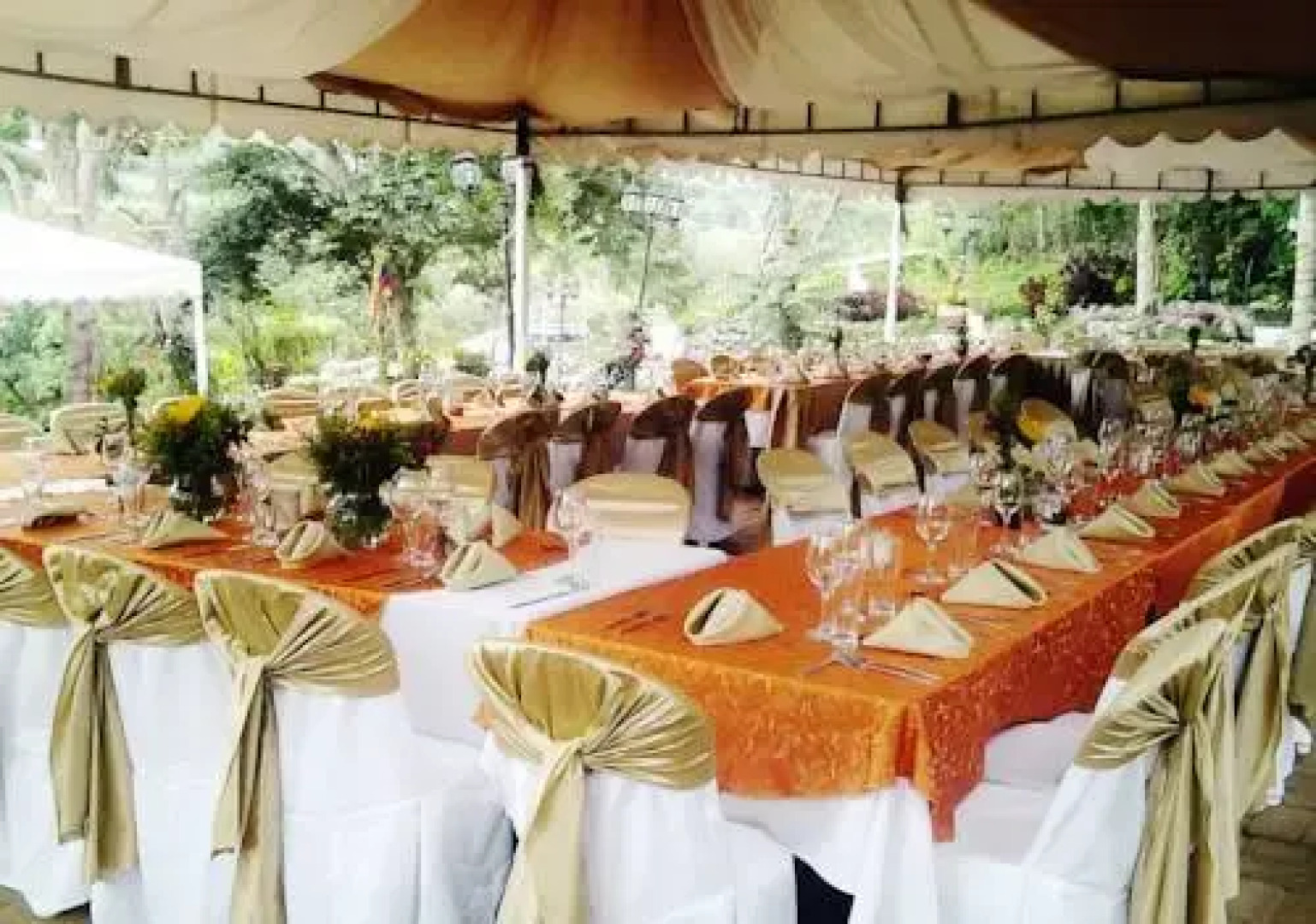 Hostería Mi Compadre