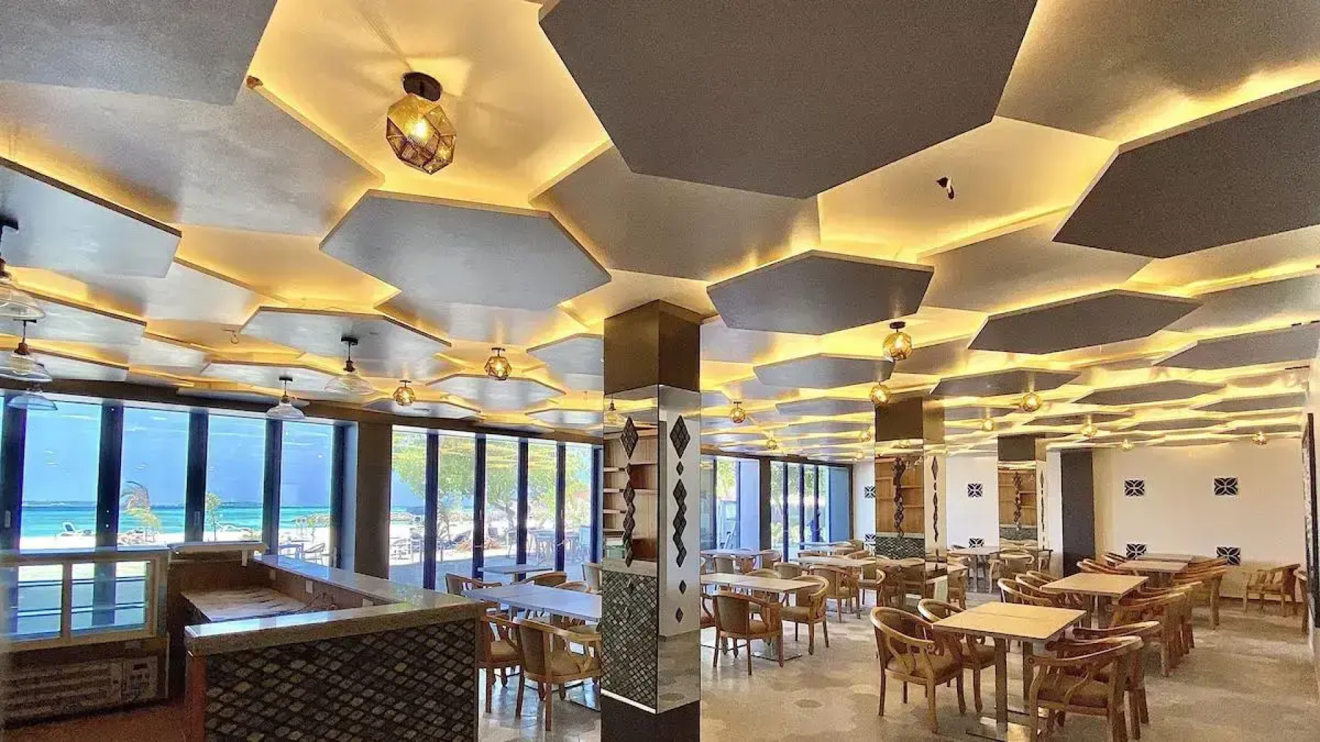 Kaani Palm Beach