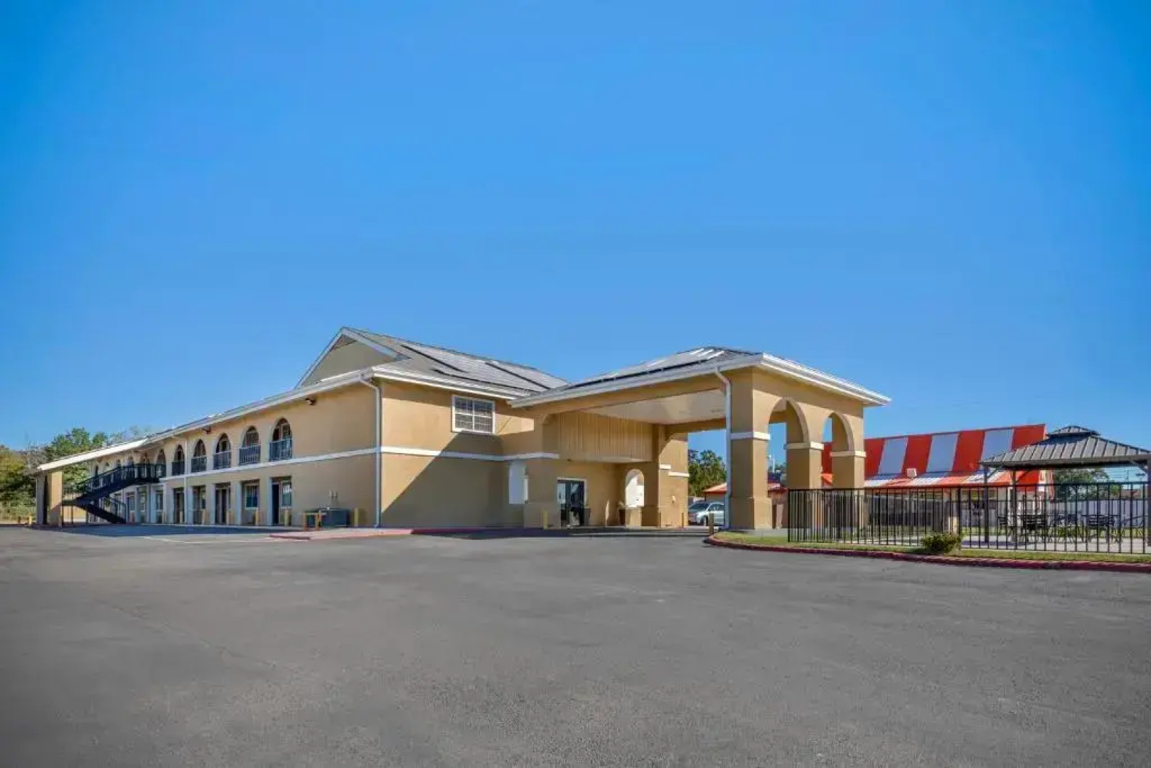 Red Roof Inn Canton, TX