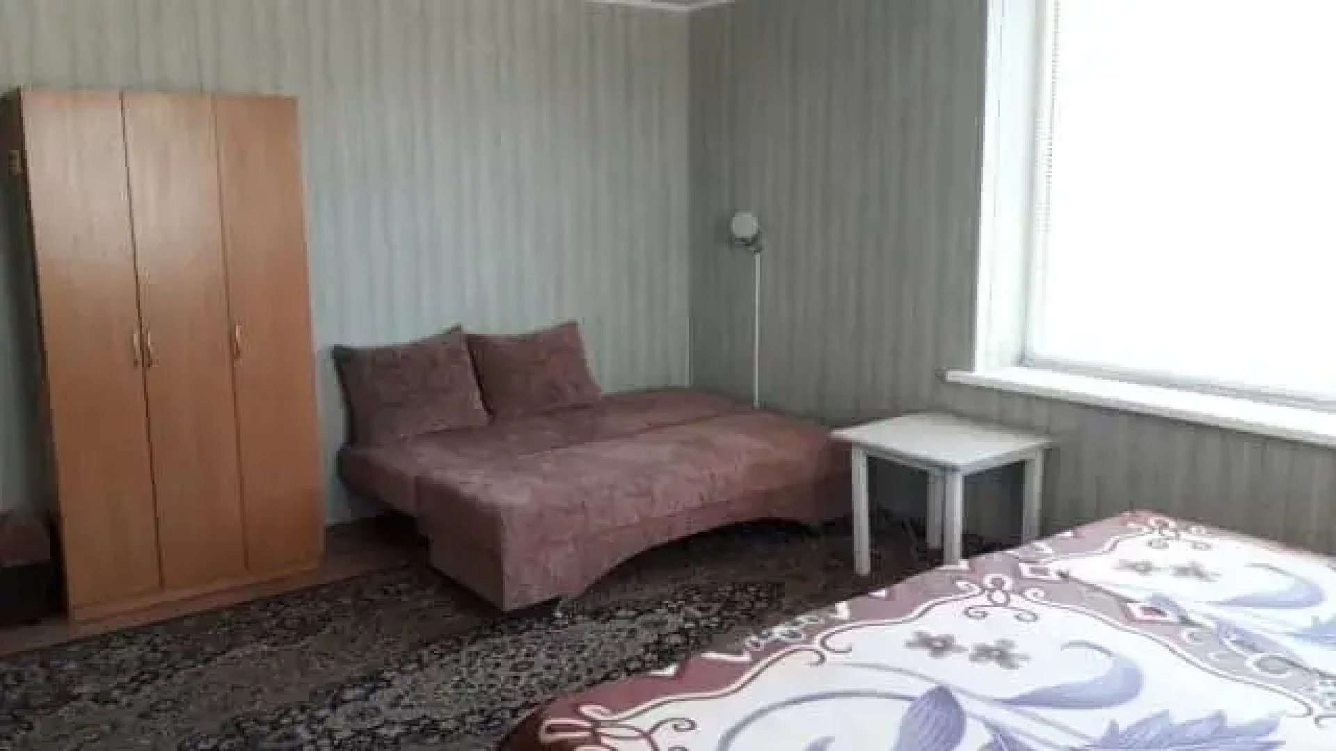 Molodezhnaya 8 Guest House