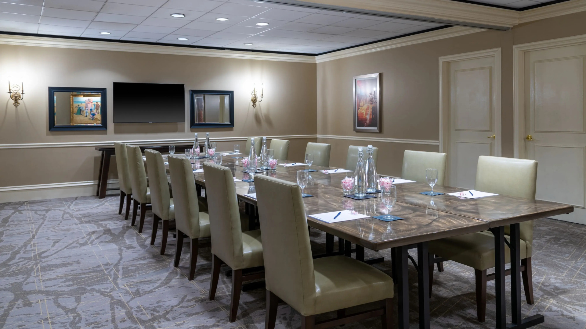 The Capital Suites Hotel