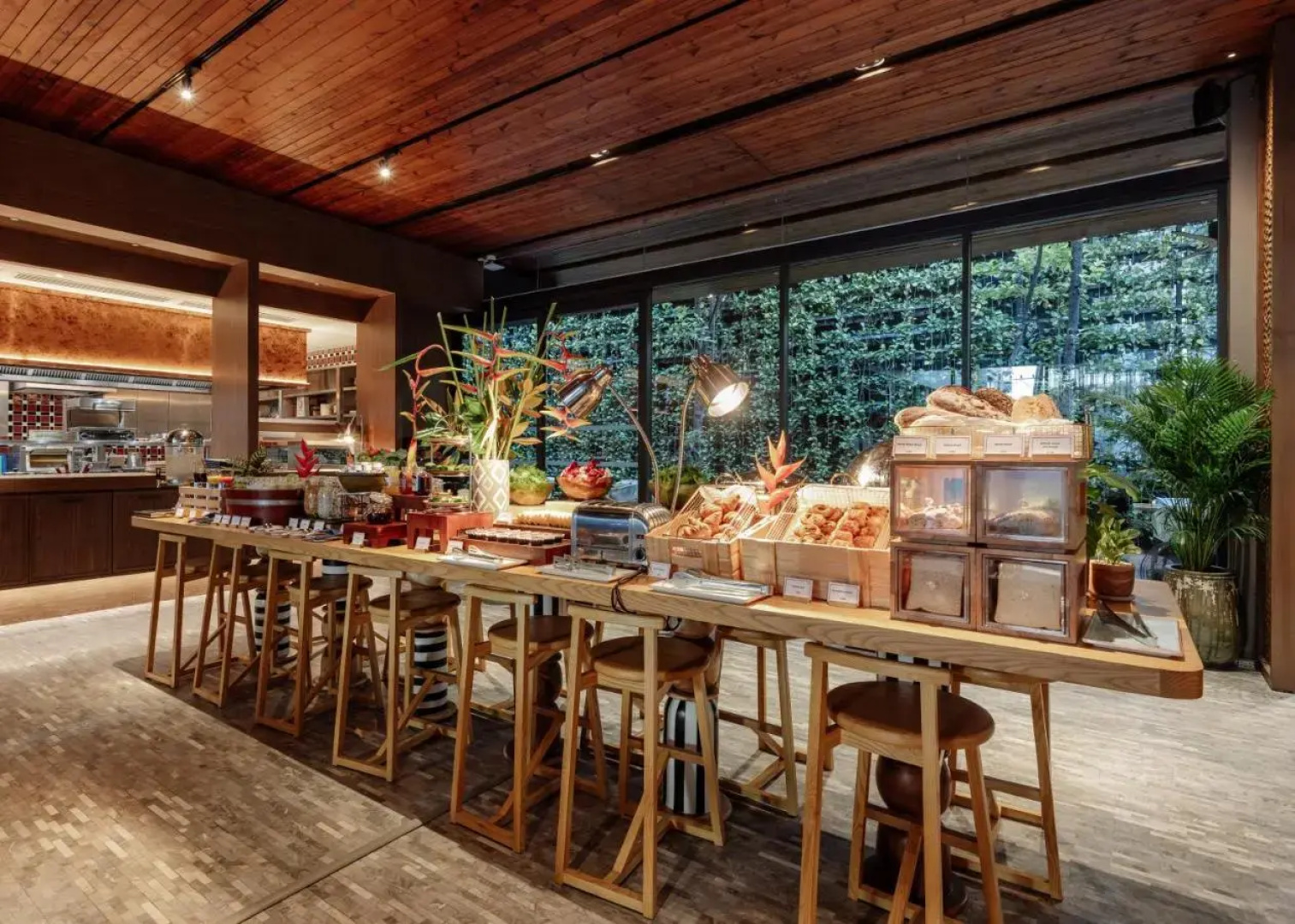 Отель Ad Lib Bangkok