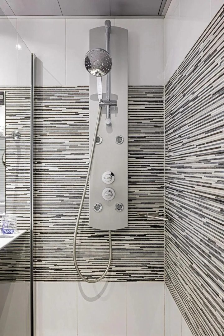 Отель Ronda Lesseps