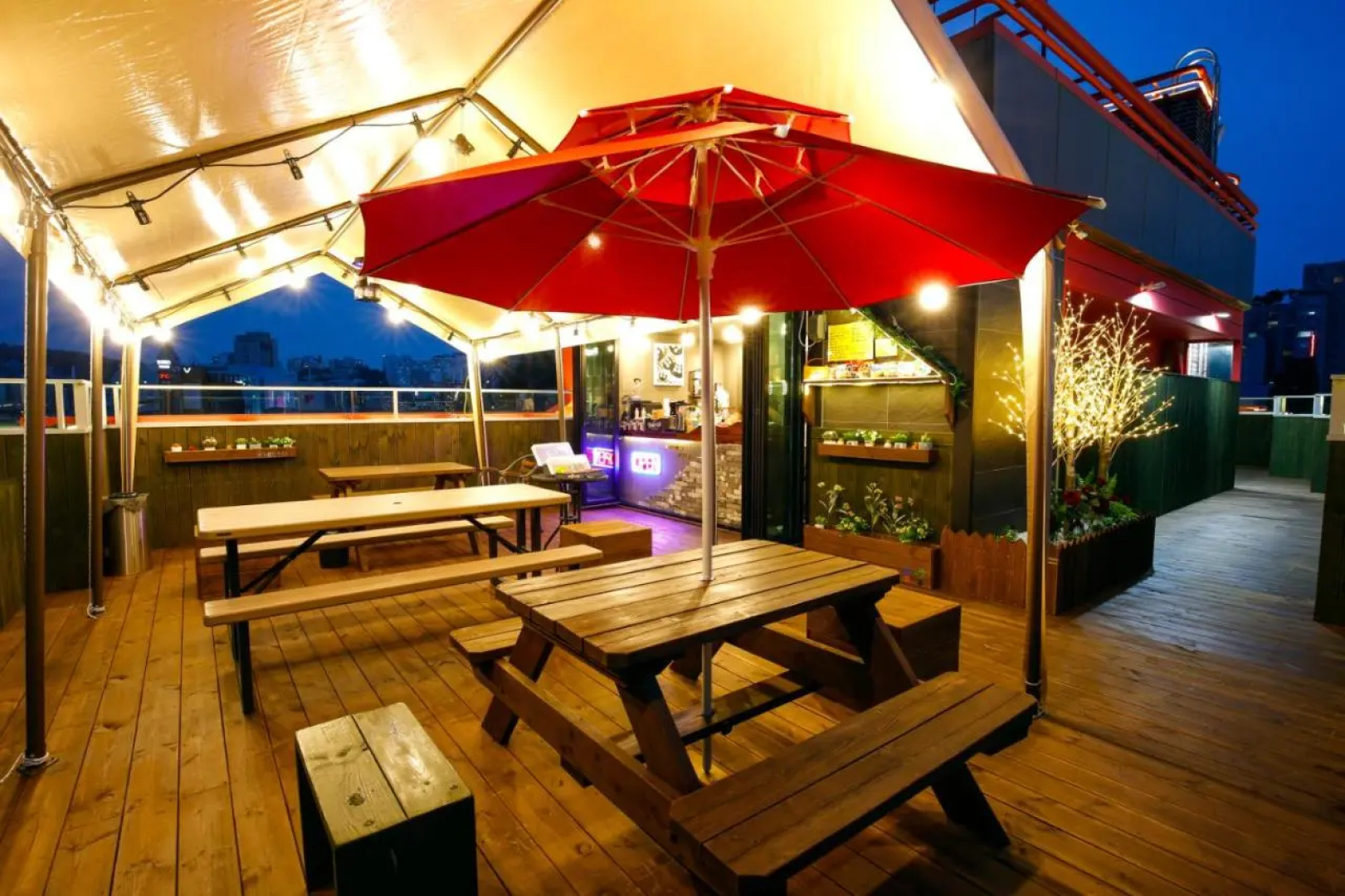 24 Guesthouse Sinchon