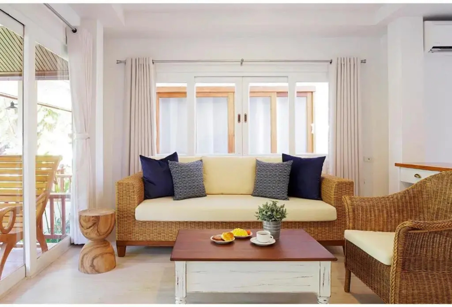 Malibu Beach Resort