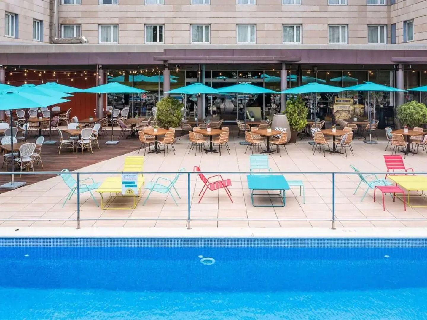 Отель Novotel Barcelona Cornella