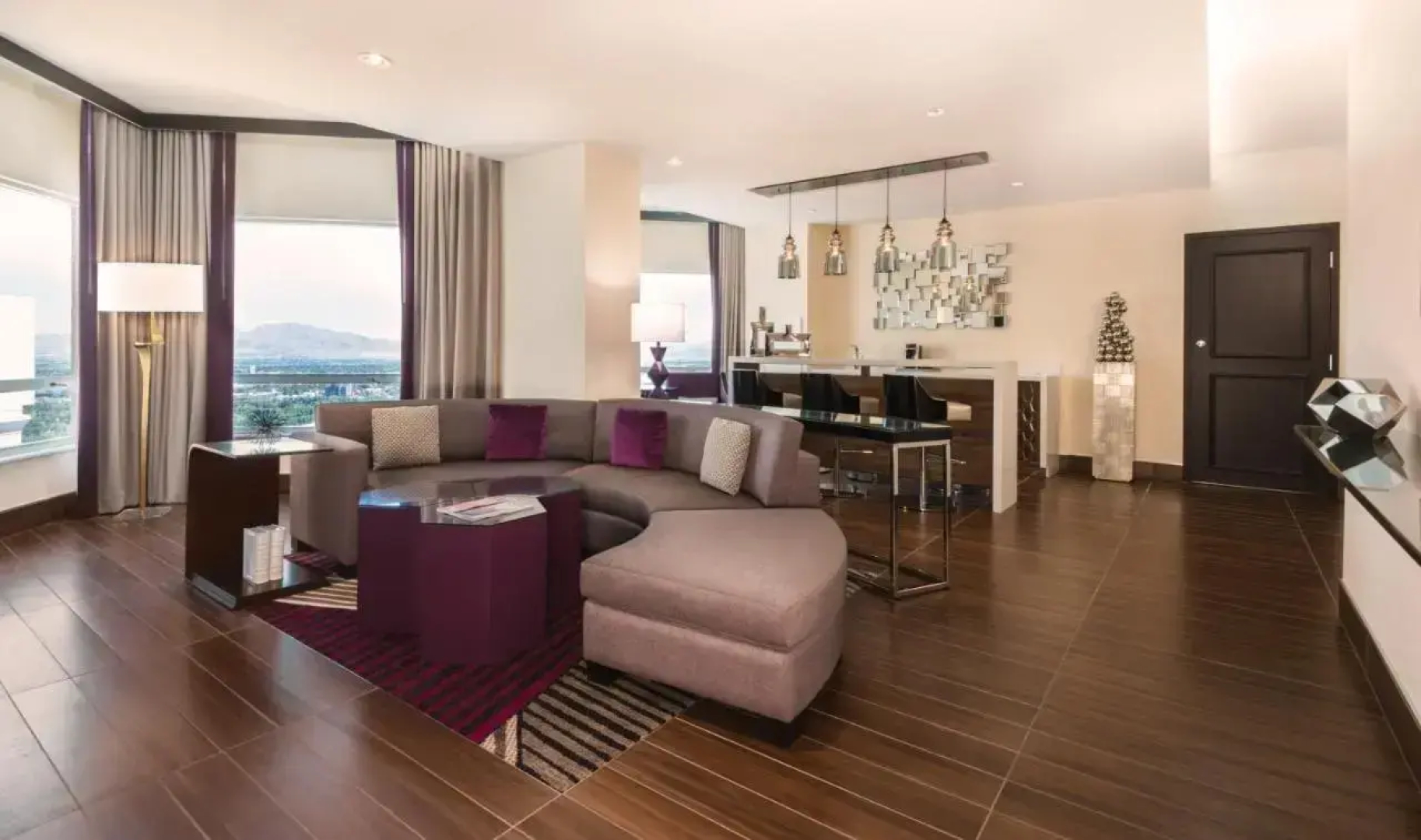 Harrah’s Las Vegas – A Caesars Rewards Destination