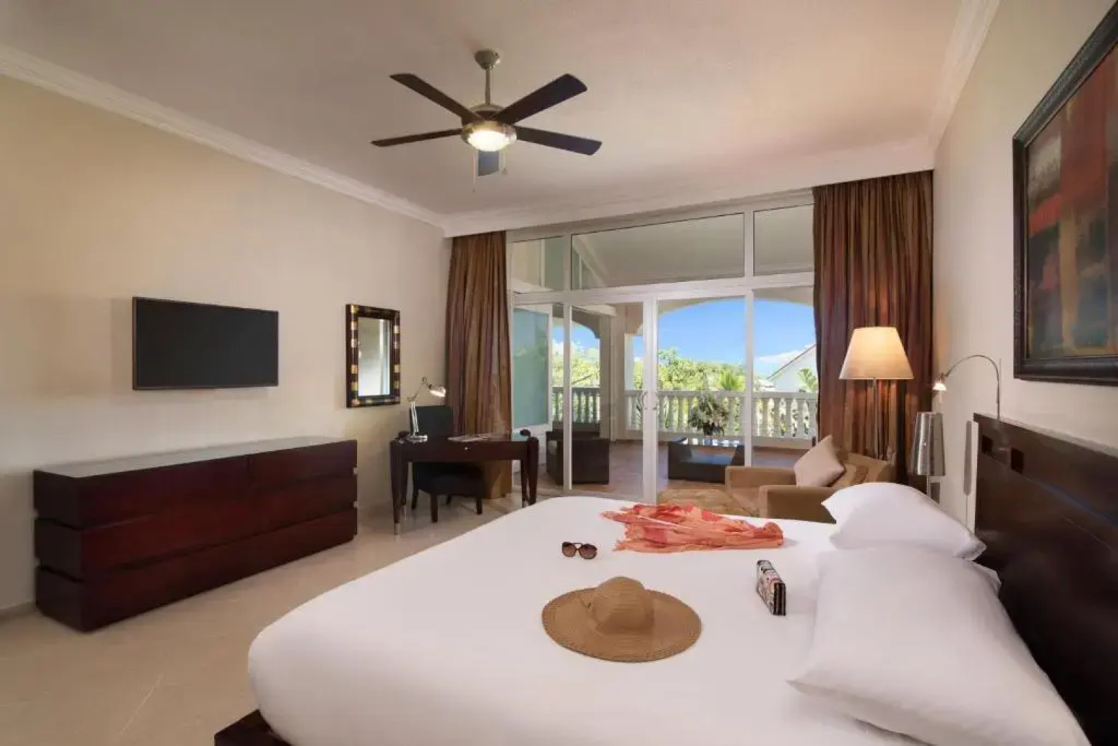 Presidential Suites by Lifestyles