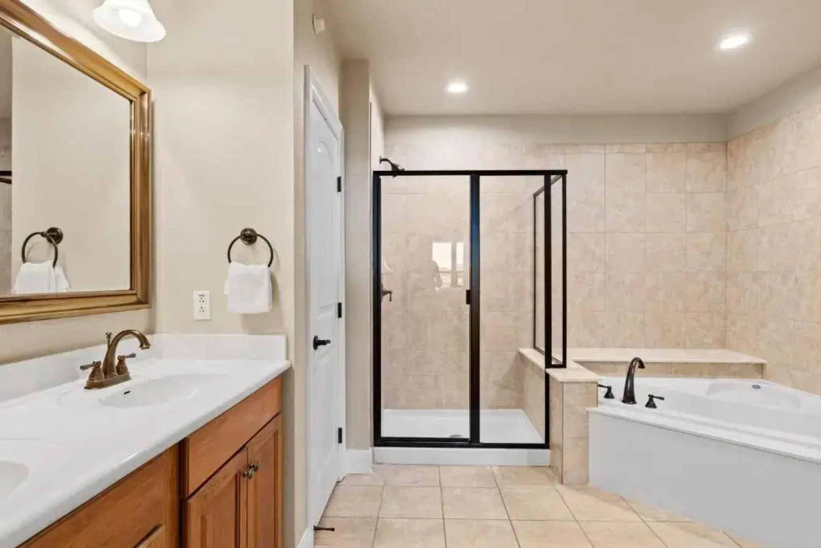 Horseshoe Bay Resort