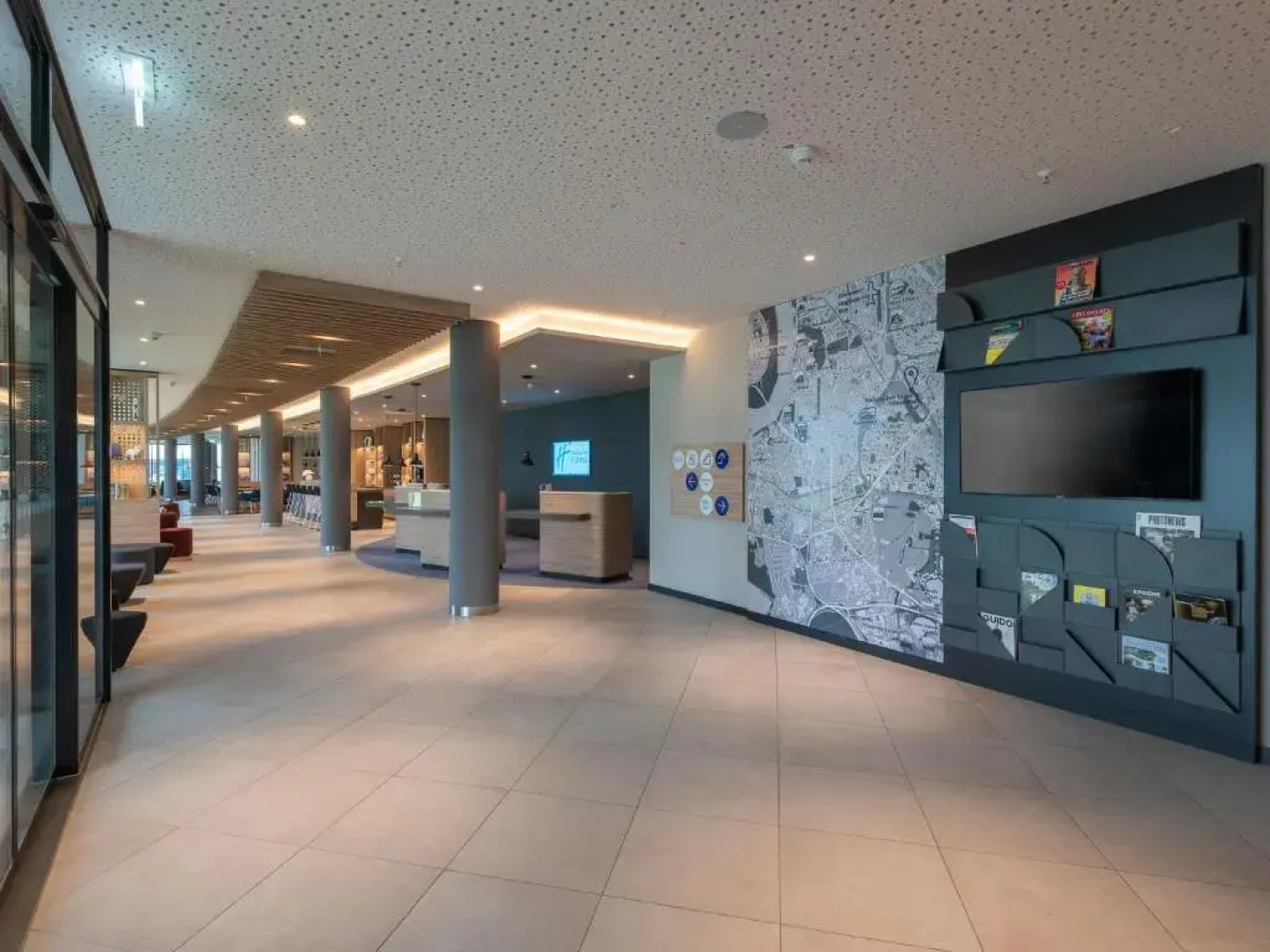 Holiday Inn Express Düsseldorf – Hauptbahnhof by IHG
