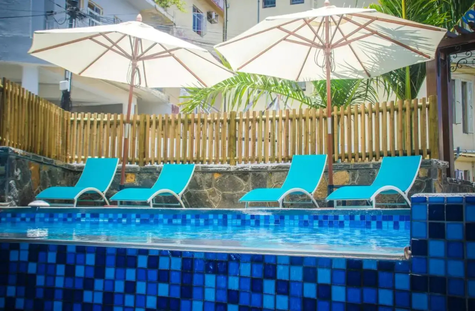 Azur Paradise