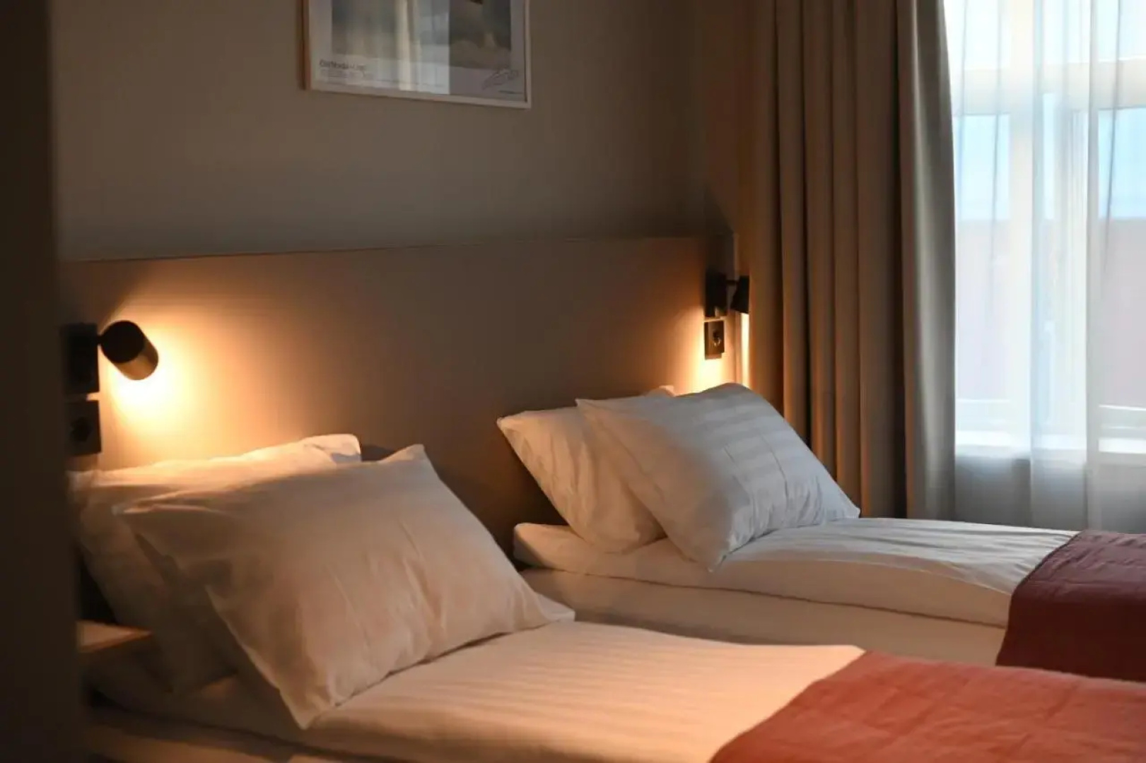 Hotel Local 101