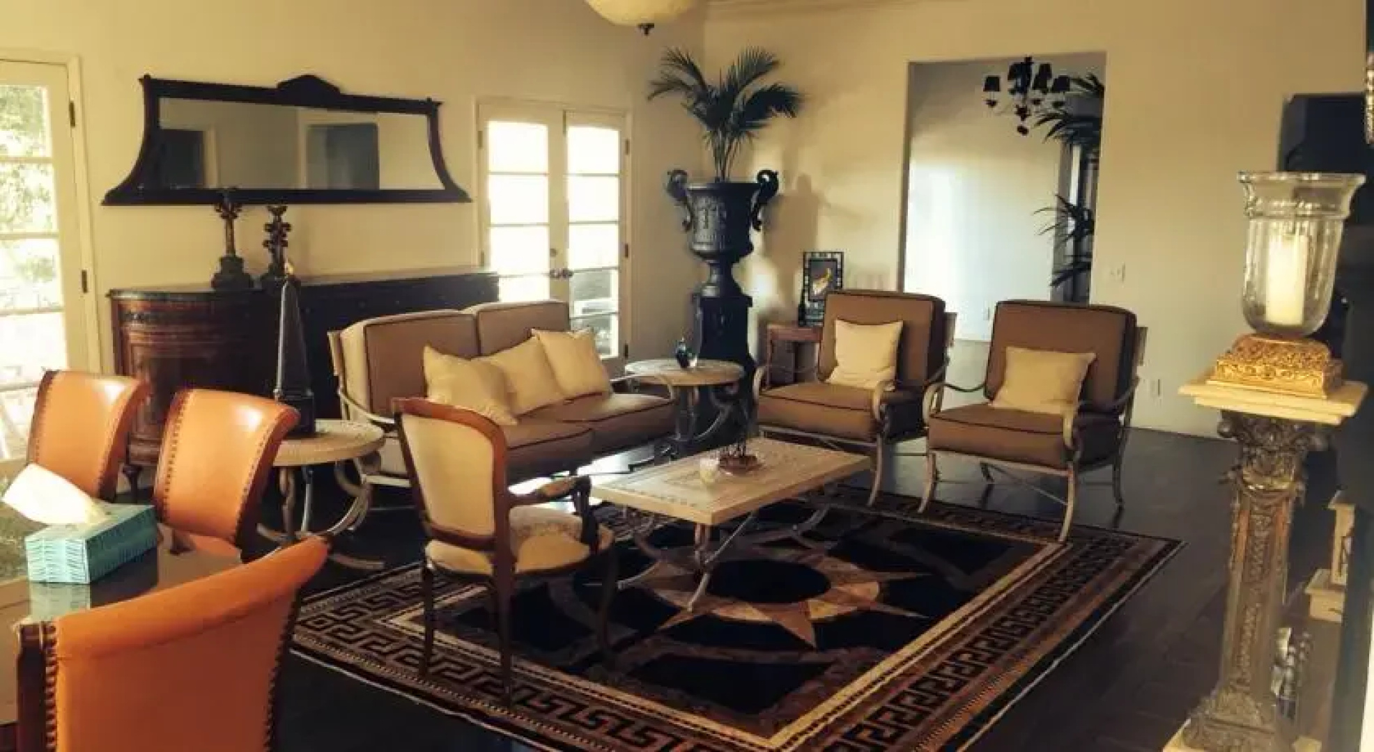 Private Bungalow at 5 Star Resort 2 Rooms Suite