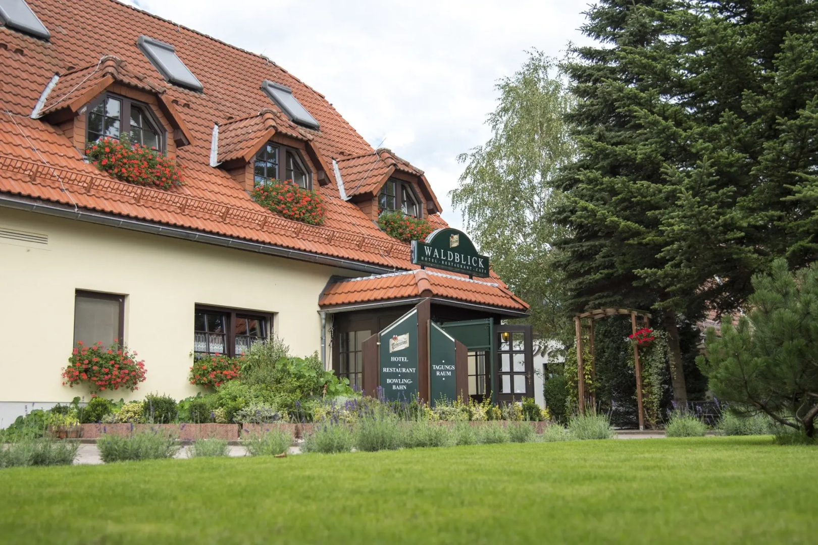 Landhotel Waldblick