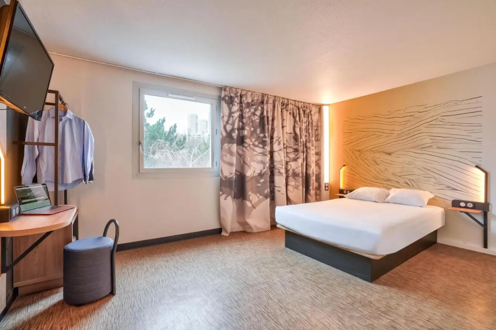 B&B HOTEL Rosny-sous-Bois Paris Est