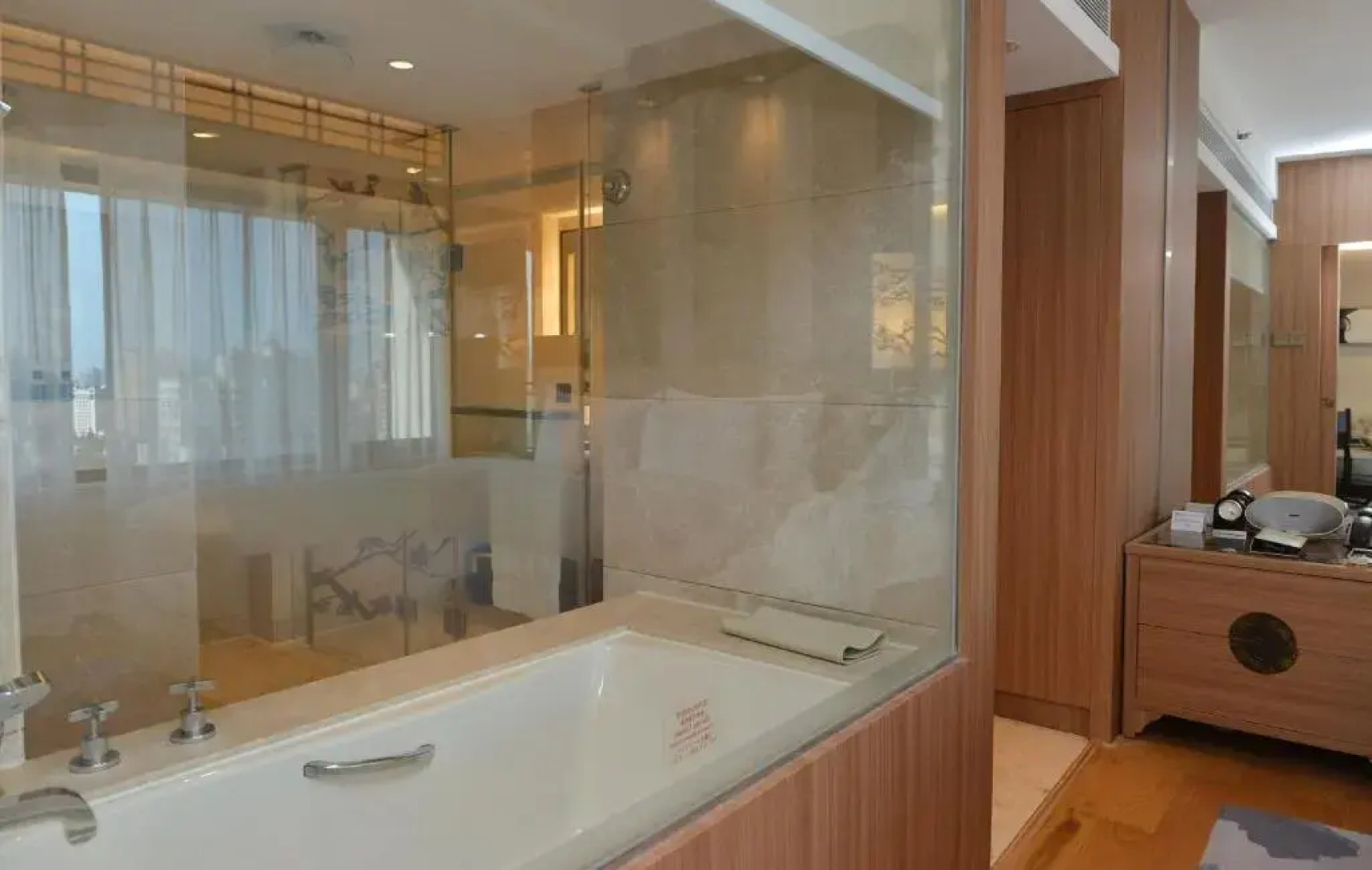 Отель The Garden Hotel Guangzhou