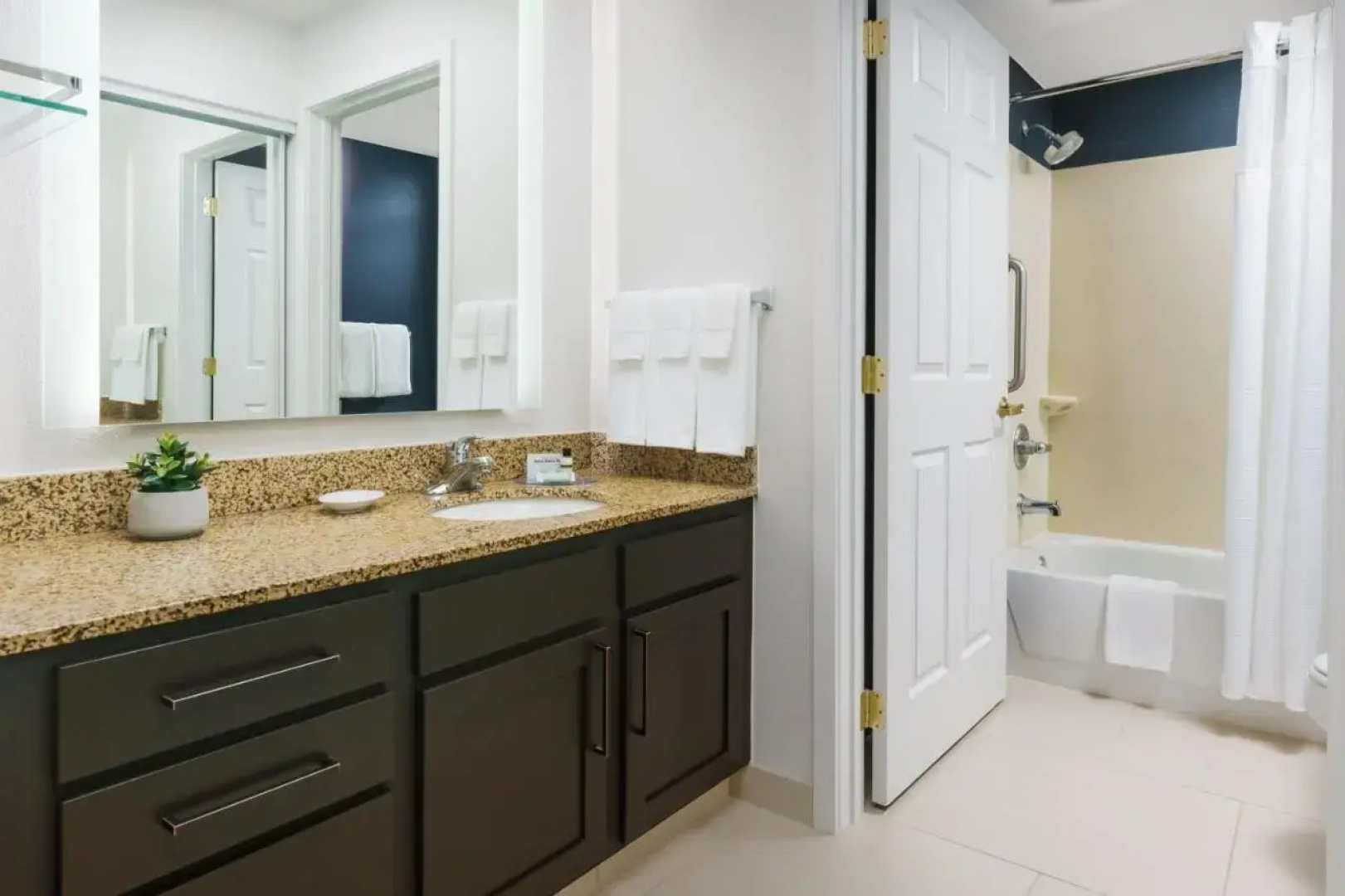 Residence Inn Gaithersburg Washingtonian Center