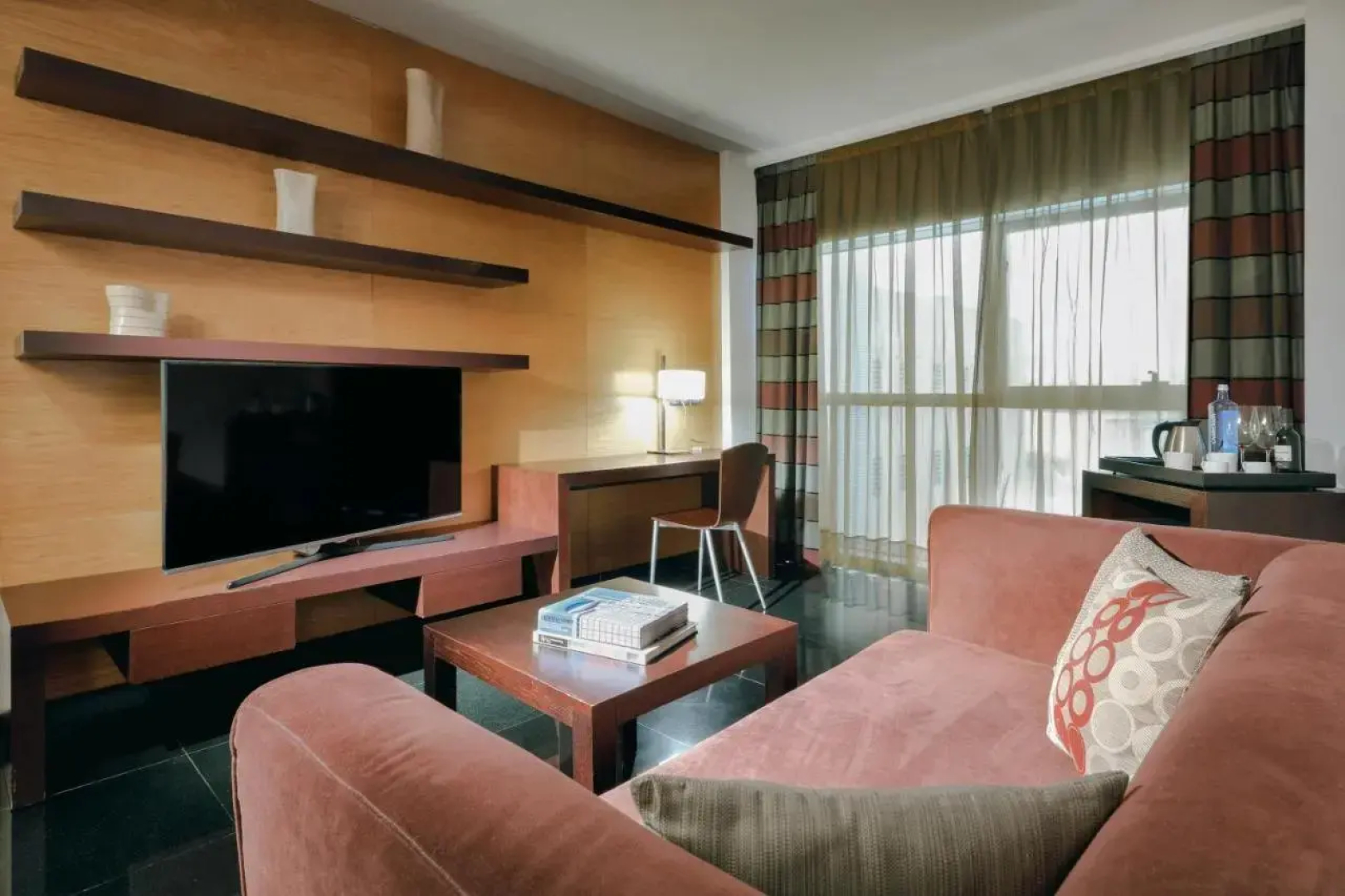 Апарт-отель Hesperia Fira