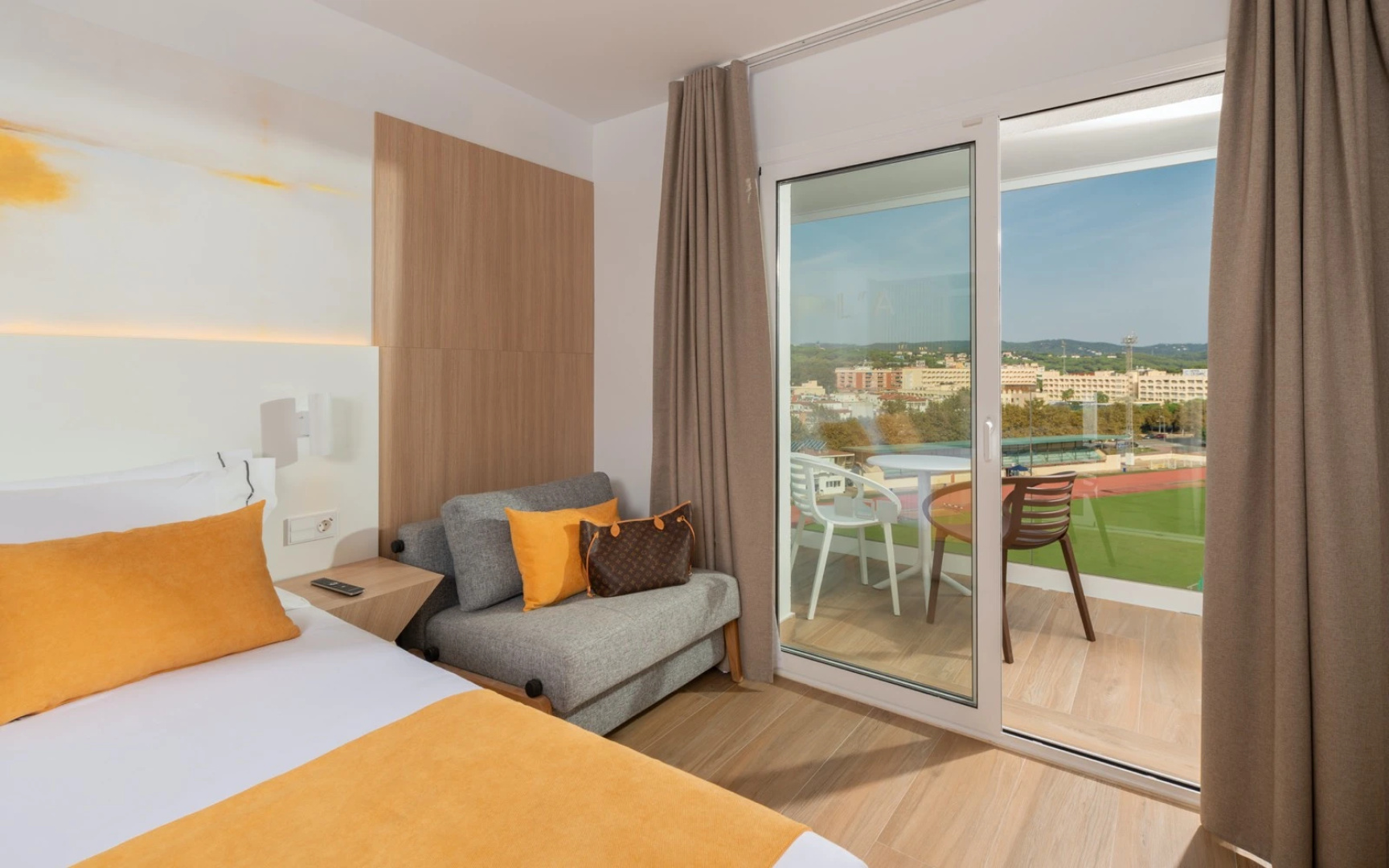 L'Azure Hotel