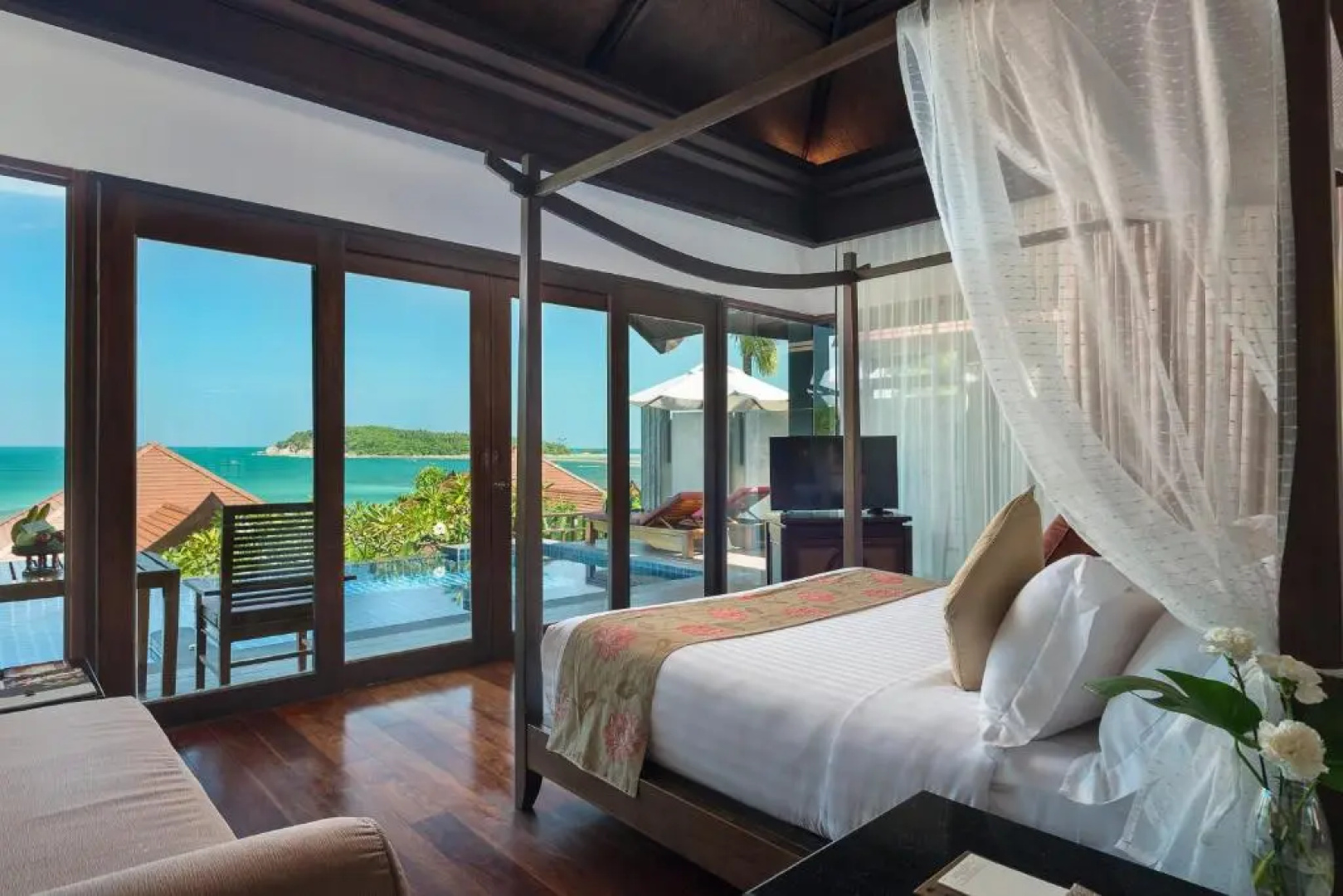 Nora Buri Resort & Spa