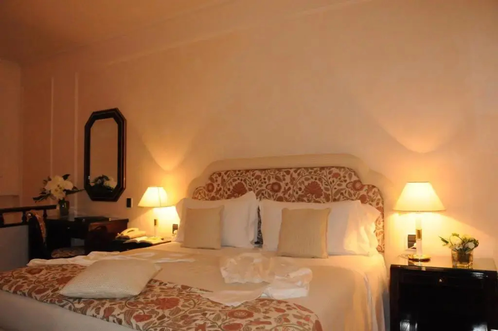 Hotel De La Ville