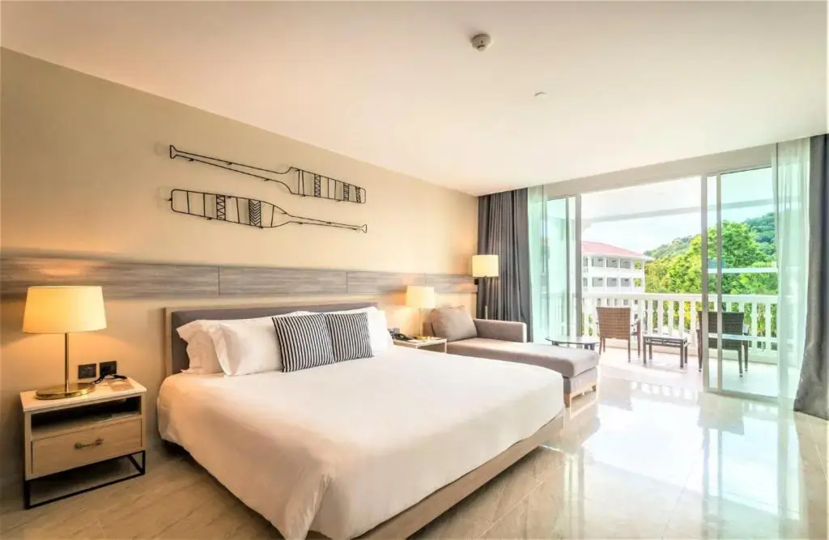 Отель Centara Ao Nang Beach Resort and Spa Krabi