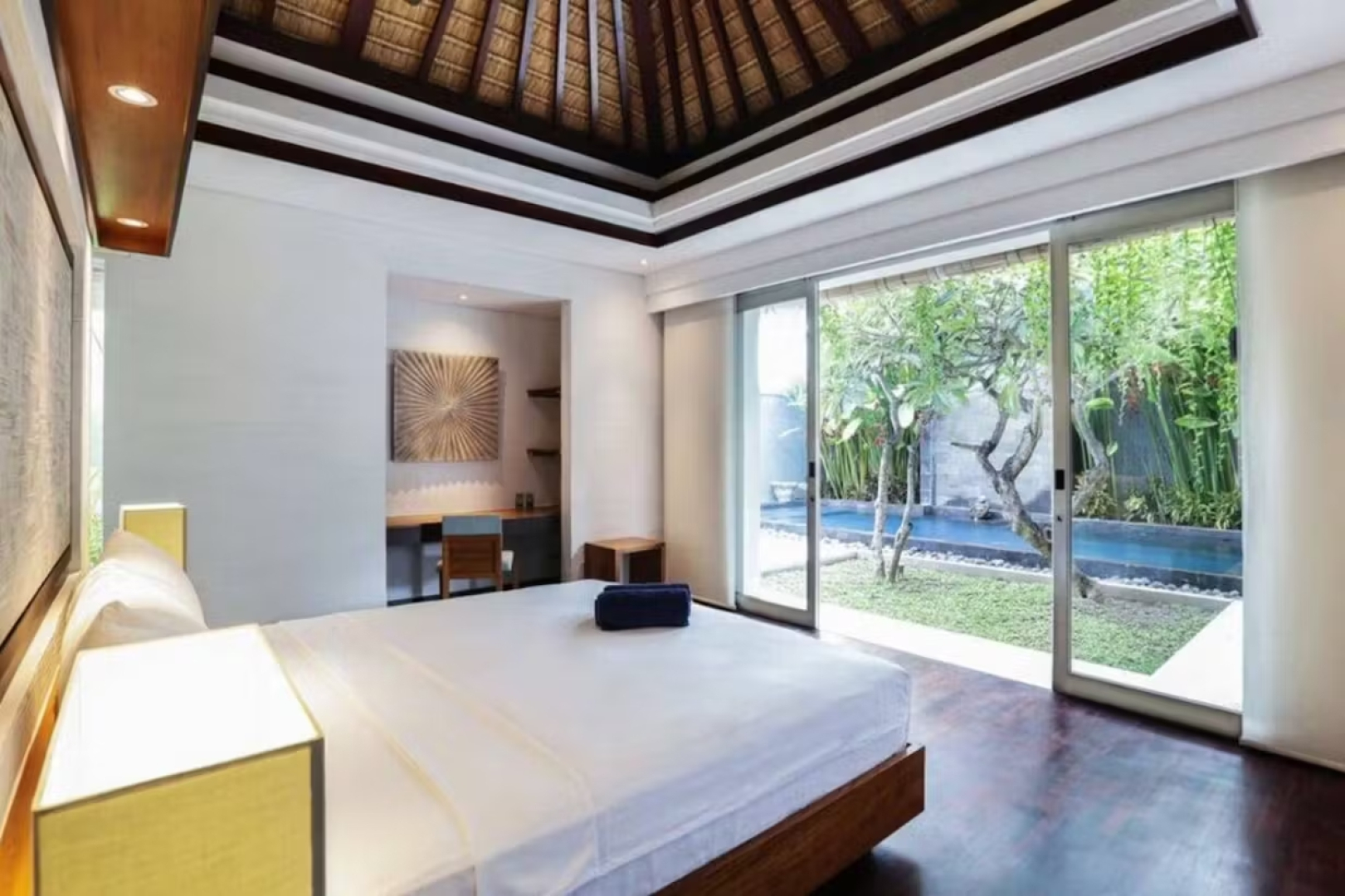 Kedonganan Beach Villas