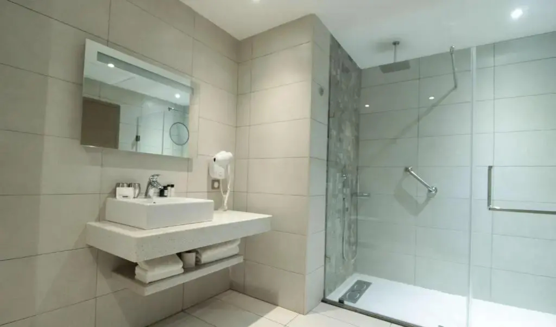 Radisson Serviced Apartments Antananarivo City Center 