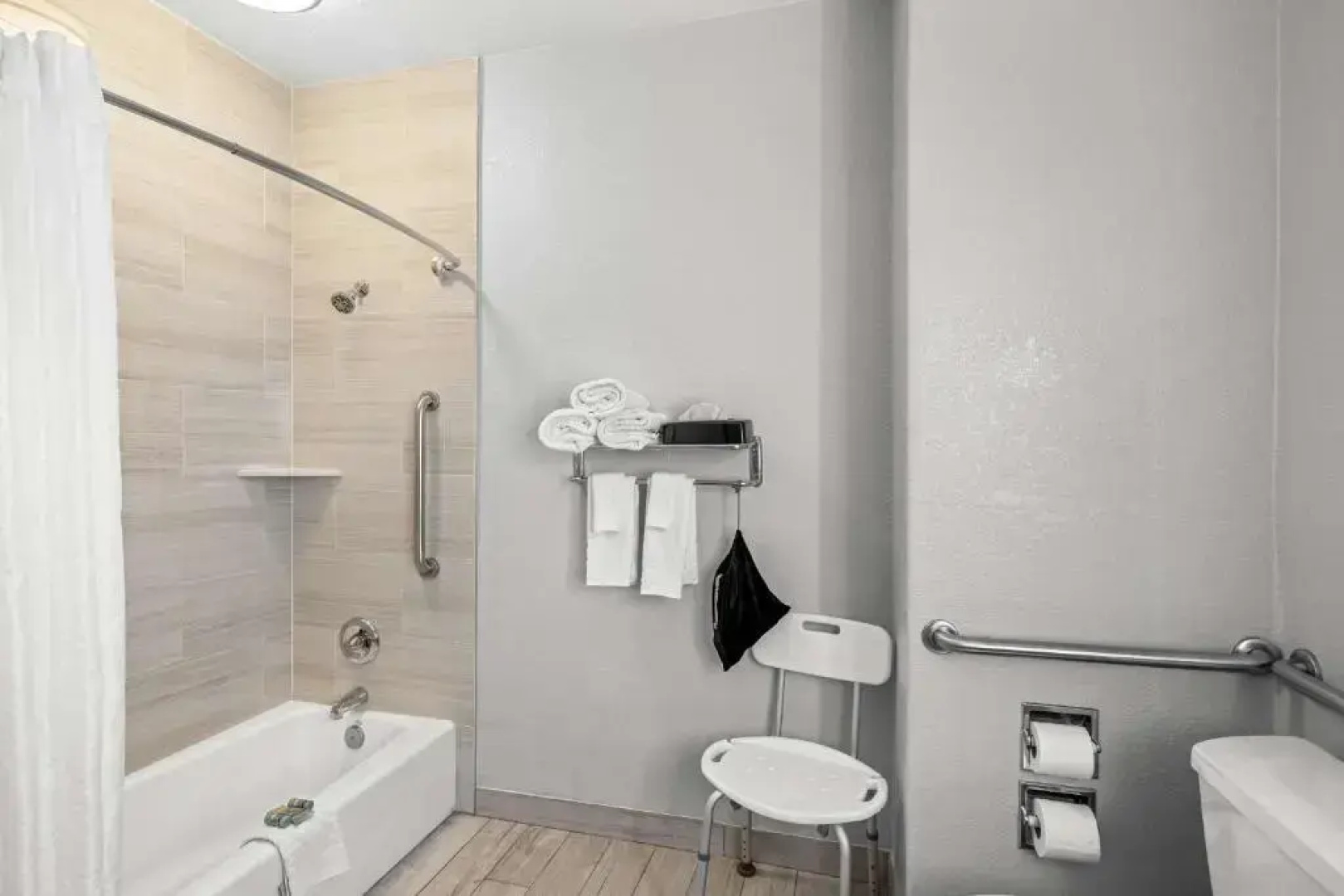 Best Western Palace Inn & Suites