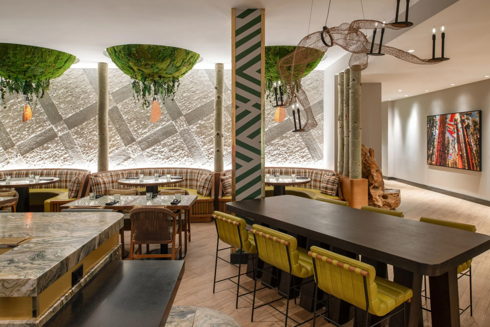 Hotel Paradox, Autograph Collection